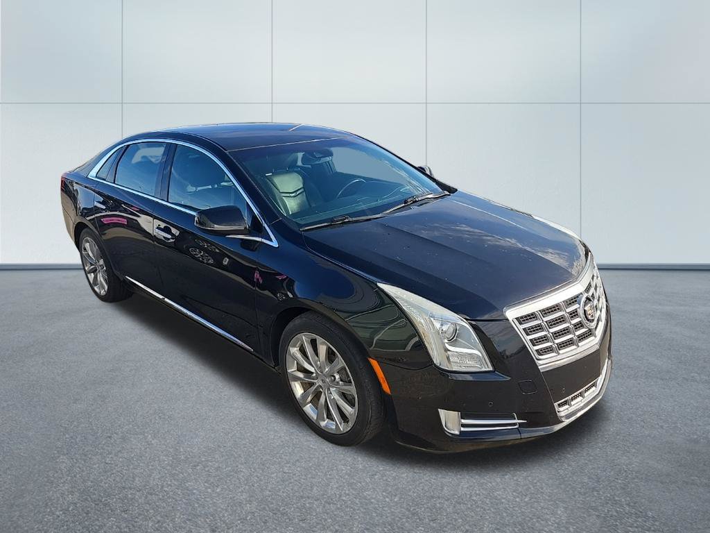 Used 2013 Cadillac XTS Premium FWD image 2