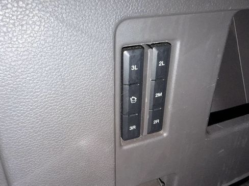 Used 2018 Ford Expedition Limited w/ Equipment Group 301A AWD/4WD image 68