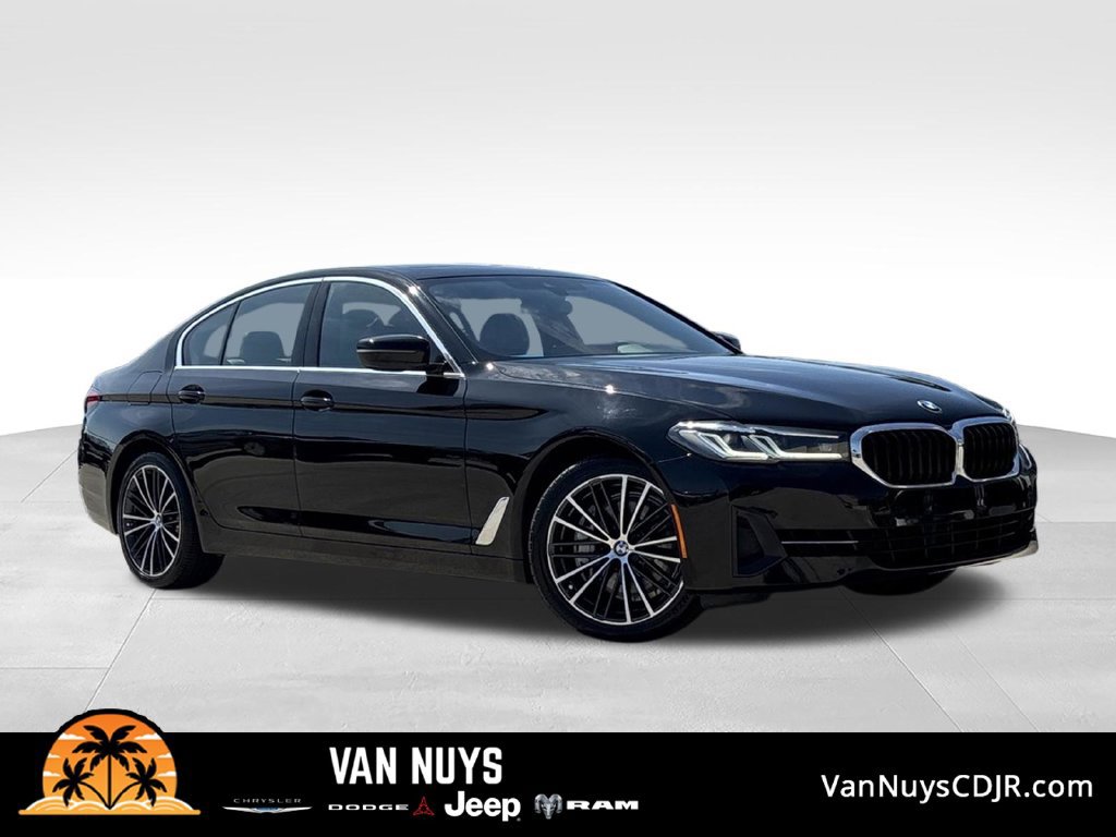 Used 2023 BMW 540i w/ Convenience Package RWD image 1