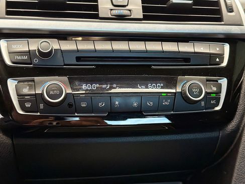 Used 2017 BMW 330i Sedan image 10