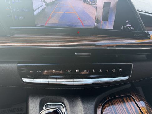 Used 2024 Cadillac Escalade Premium Luxury w/ LPO, Floor Liner Package AWD/4WD image 15