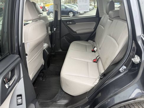 Used 2015 Subaru Forester 2.5i Limited AWD/4WD image 13