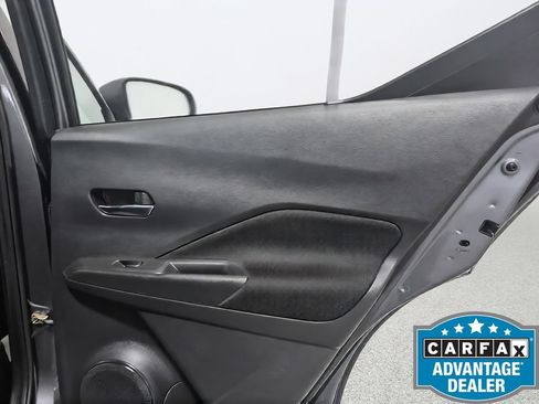 Used 2023 Nissan Kicks SV FWD image 33