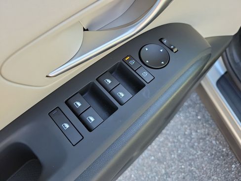 Used 2025 Hyundai Tucson SEL image 22