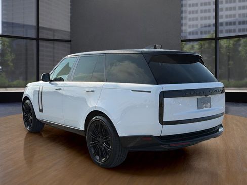 New 2026 Land Rover Range Rover SE image 15