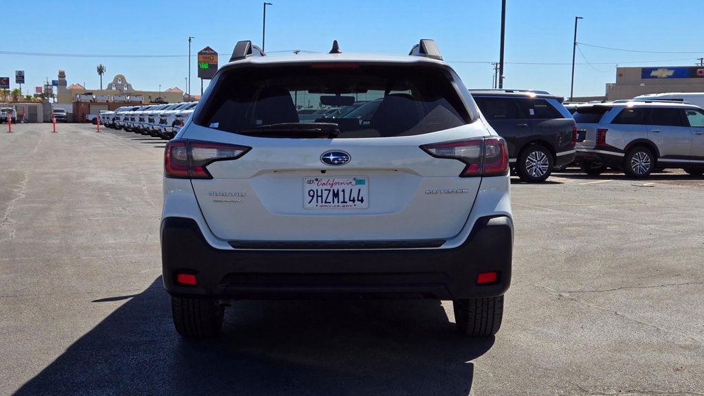 Used 2024 Subaru Outback Premium w/ Popular Package #1A AWD/4WD image 5