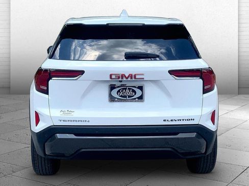 Used 2026 GMC Terrain Elevation FWD image 3