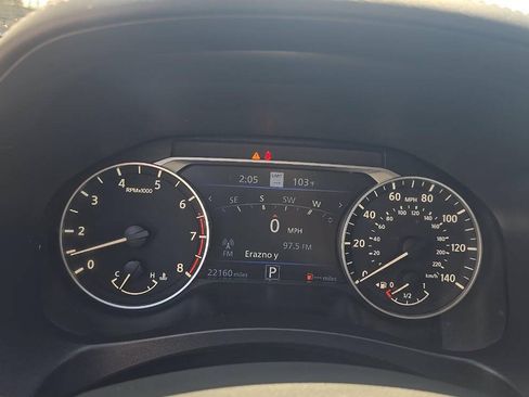 Used 2024 Nissan Altima 2.5 SL AWD/4WD image 9