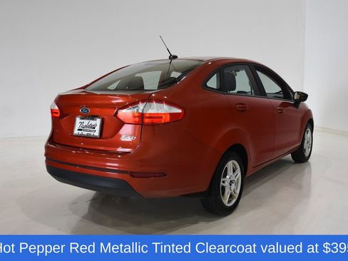 Used 2018 Ford Fiesta SE image 4