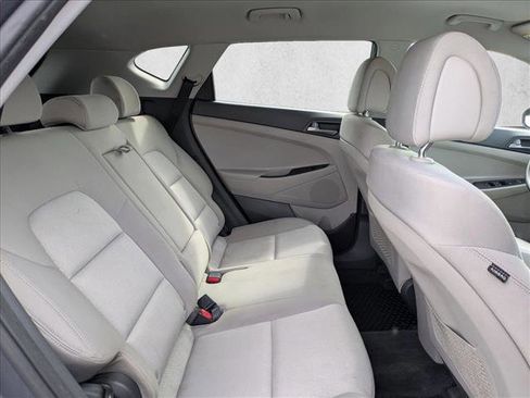 Used 2016 Hyundai Tucson SE w/ Option Group 02 image 24