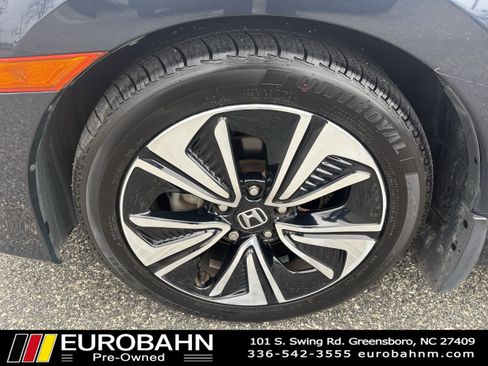 Used 2017 Honda Civic EX-L image 32