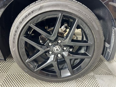 Used 2023 Honda Civic Sport image 12