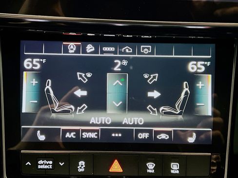 Used 2021 Audi Q7 2.0T Premium w/ Convenience Package image 12