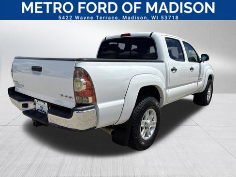 Used 2013 Toyota Tacoma 4x4 Double Cab w/ SR5 Pkg image 8