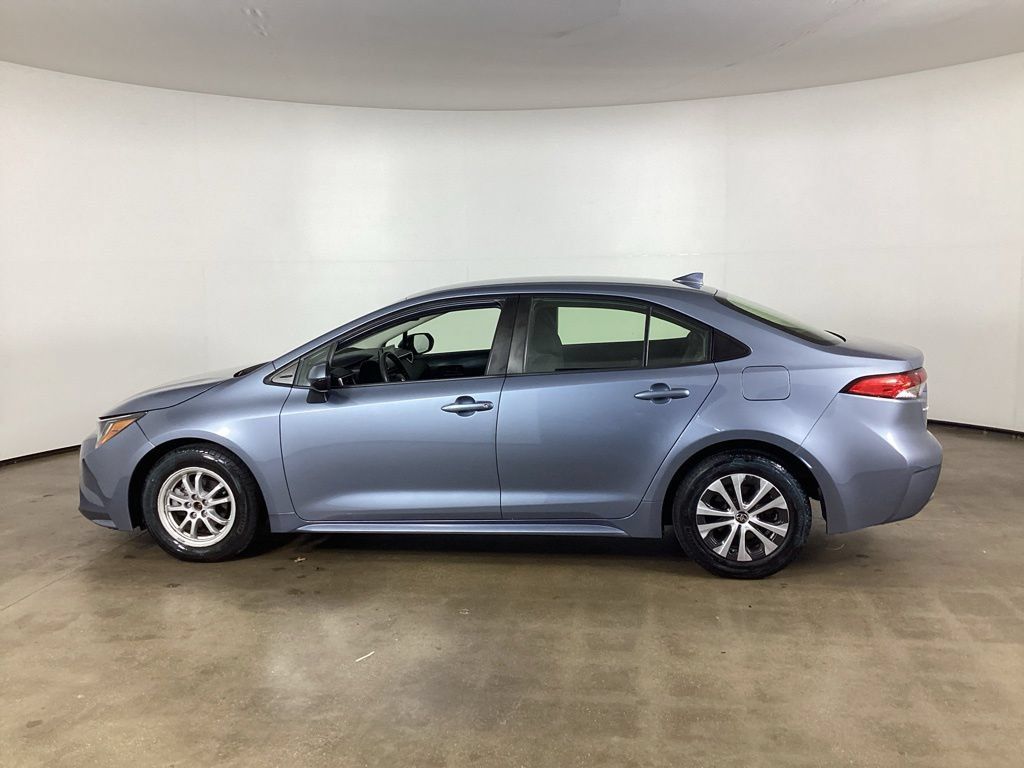 Used 2022 Toyota Corolla LE FWD image 8