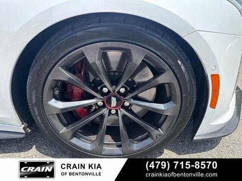 Used 2019 Cadillac CTS V w/ Carbon Fiber Package RWD image 17