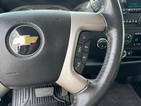 Used 2011 Chevrolet Silverado 1500 LT w/ All-Star Edition AWD/4WD image 20