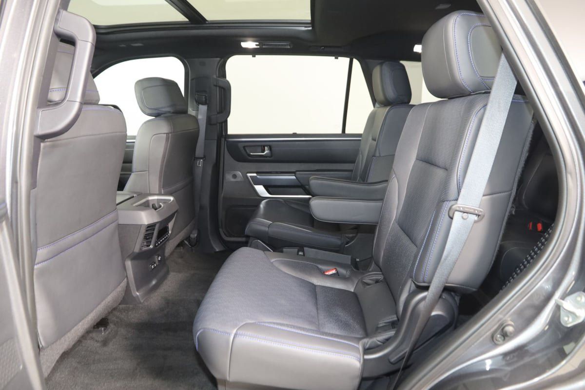 Used 2024 Toyota Sequoia Platinum AWD/4WD image 54