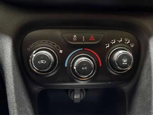 Used 2015 Dodge Dart SE w/ Convenience Group FWD image 24
