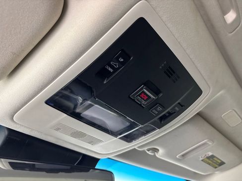 Used 2019 Lexus ES 350 Luxury w/ Accessory Package 2 image 27