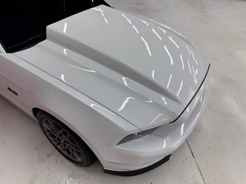 Used 2013 Ford Mustang GT Premium w/ Comfort Pkg image 8