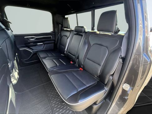 Used 2024 RAM 1500 Laramie image 13