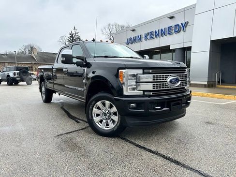 Certified 2019 Ford F350 Platinum w/ Platinum Ultimate Package image 2