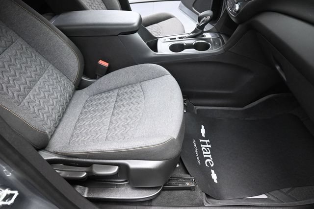 Used 2024 Chevrolet Equinox LT FWD image 32