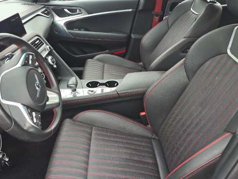 Used 2023 Genesis G70 2.0T w/ Sport Prestige Package image 3