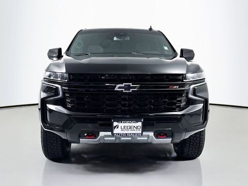 Used 2023 Chevrolet Suburban Z71 image 2