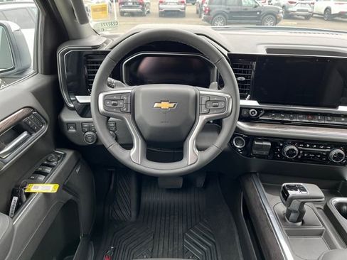 New 2026 Chevrolet Silverado 1500 LTZ w/ LTZ Premium Package image 13