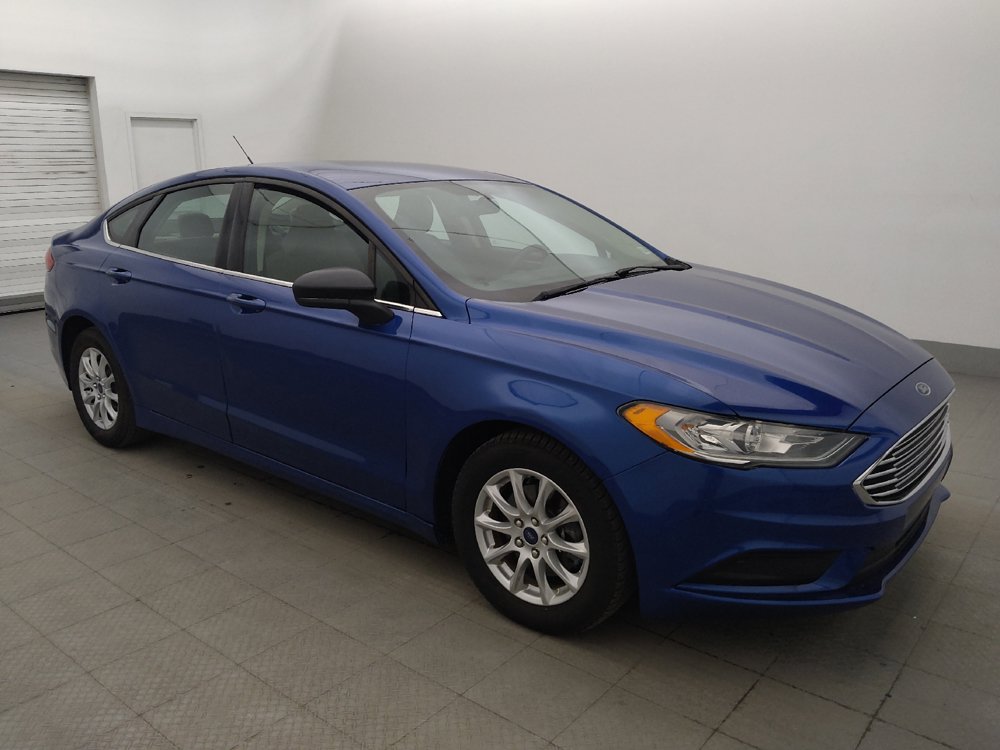 Used 2017 Ford Fusion S FWD image 11