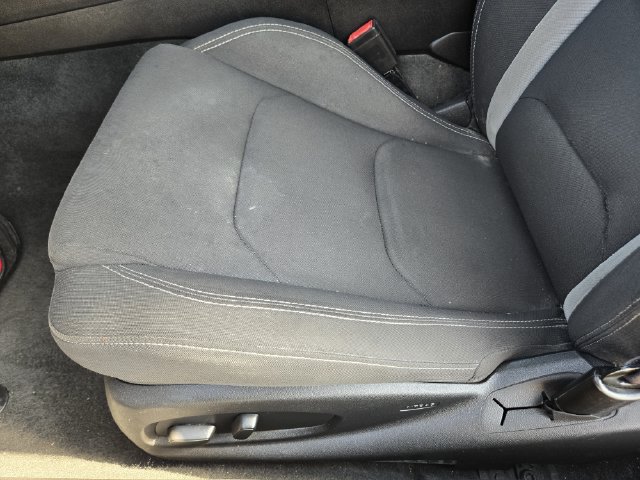 Used 2016 Chevrolet Camaro LT RWD image 23