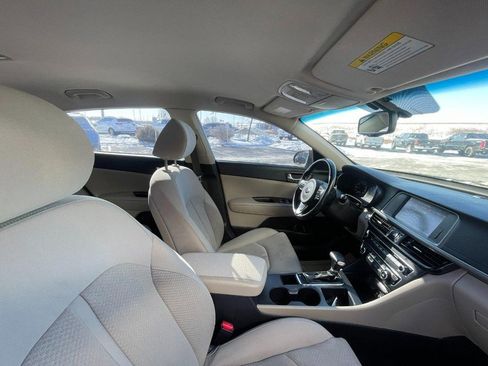 Used 2016 Kia Optima LX w/ Technology Package FWD image 7