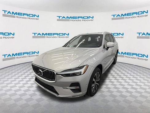 Used 2023 Volvo XC60 B5 Plus FWD image 1