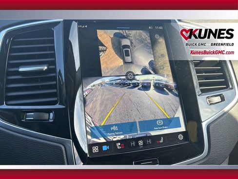 Used 2024 Volvo XC90 B5 Plus image 27