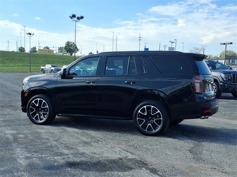 Used 2024 Chevrolet Tahoe RST w/ Sport Performance Package image 17