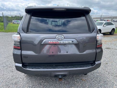 Used 2016 Toyota 4Runner SR5 Premium AWD/4WD image 8