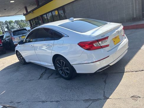 Used 2021 Honda Accord EX-L image 7