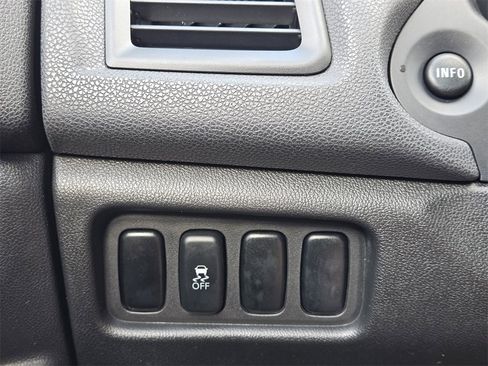 Used 2016 Mitsubishi Outlander Sport ES image 22