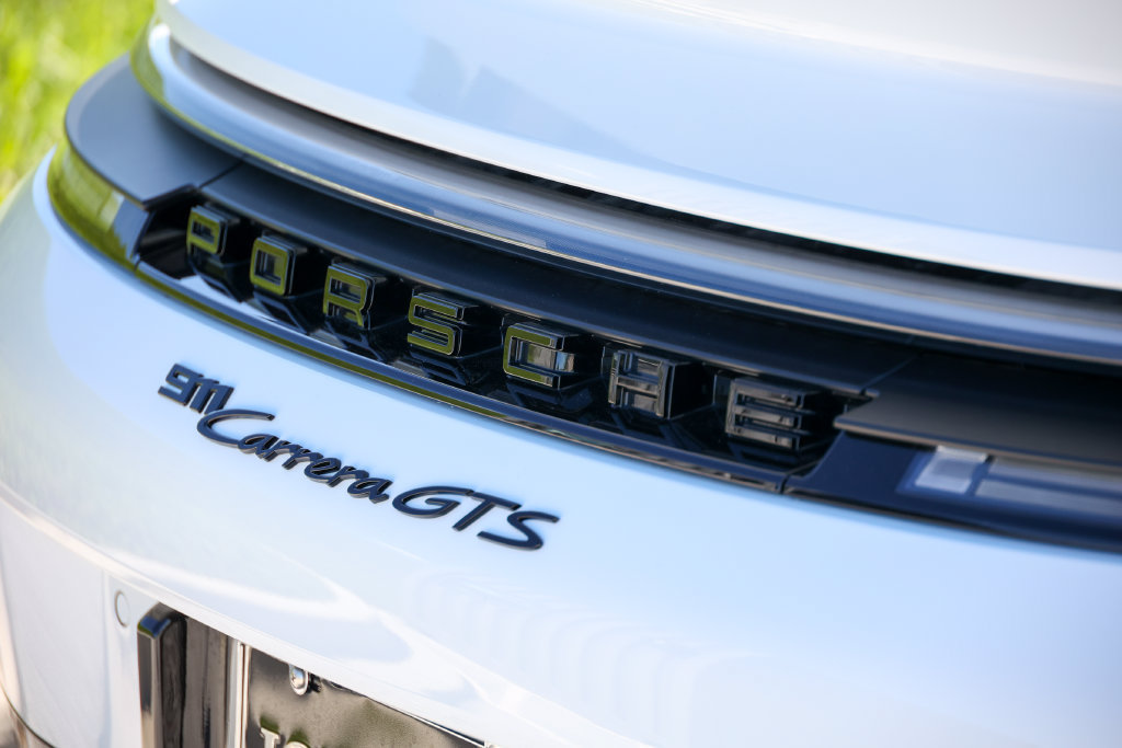 Certified 2026 Porsche 911 Carrera GTS RWD image 34