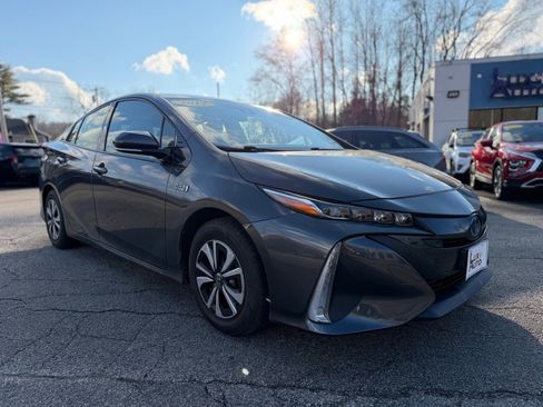 Used 2017 Toyota Prius Prime Plus image 1