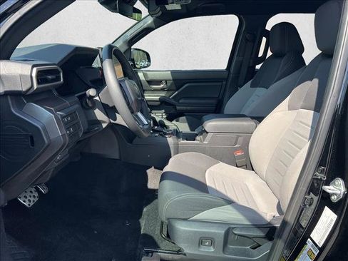 Used 2024 Toyota Tacoma TRD Sport image 9