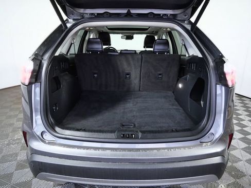 Certified 2024 Ford Edge SEL w/ Convenience Package AWD/4WD image 9