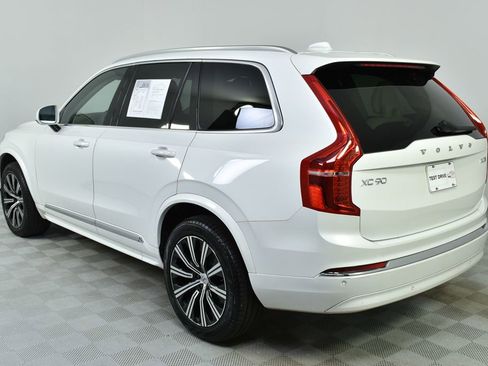 Certified 2024 Volvo XC90 B5 Core w/ Climate Package image 4