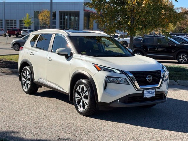 Certified 2023 Nissan Rogue SV w/ SV Premium B Package AWD/4WD image 6