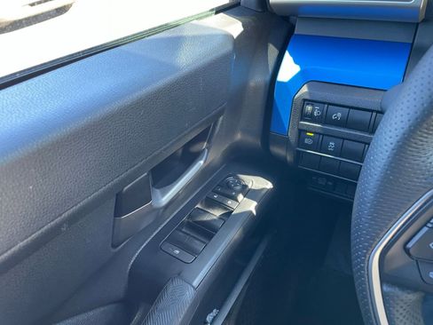 Used 2025 Toyota Tacoma TRD Off-Road image 20