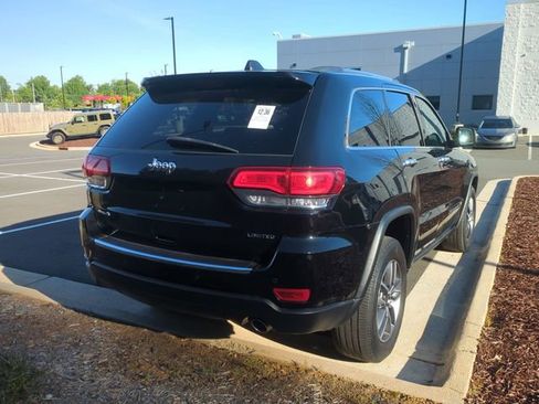 Used 2021 Jeep Grand Cherokee Limited AWD/4WD image 11
