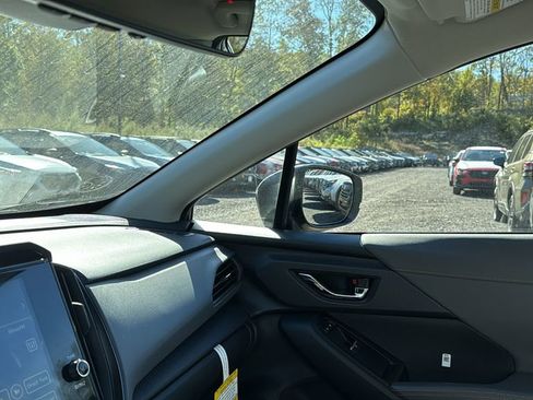 New 2025 Subaru Crosstrek 2.5i Limited image 18