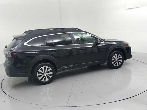 Certified 2025 Subaru Outback Premium w/ Popular Package #1A image 11